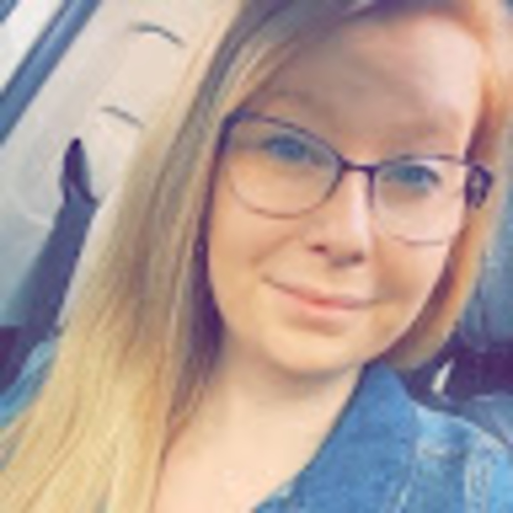 Meet your Posher, Shaina